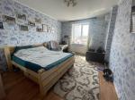 Продам 2-кімнатну квартиру, 68 м², косметичний ремонт