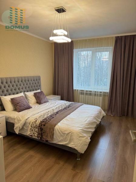 Продам 3-кімнатну квартиру