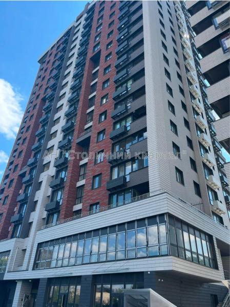 Продам 2-комнатную квартиру, ЖК West House