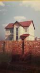 Продам 2-этажный дом, 250 м², без внутренних работ