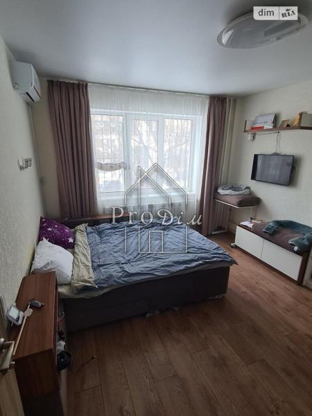 Продам 1-кімнатну квартиру