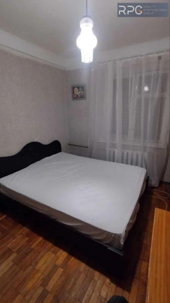 Продам 2-кімнатну квартиру