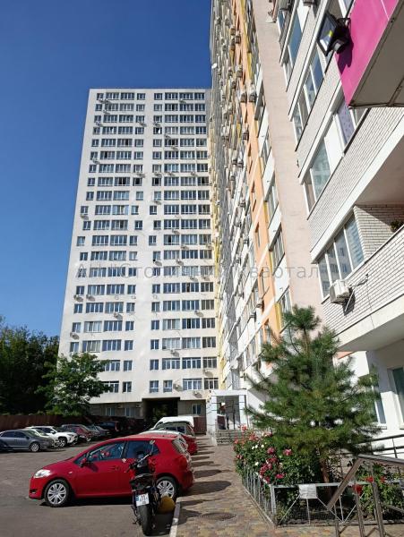 Продам 3-комнатную квартиру в новостройке, ЖК «Панорамный городок»