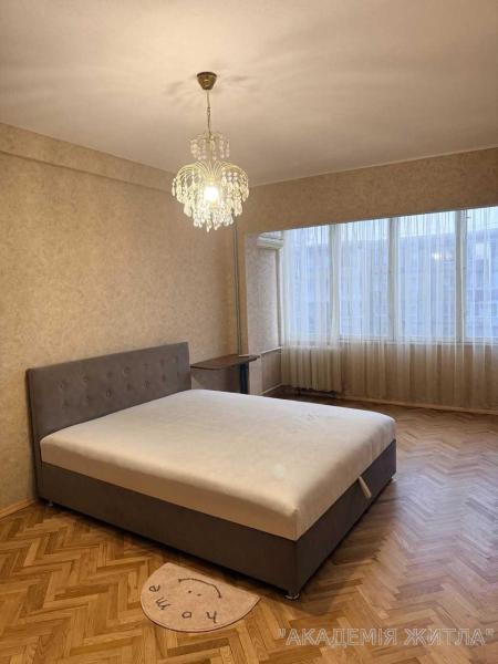 Продам 2-комнатную квартиру