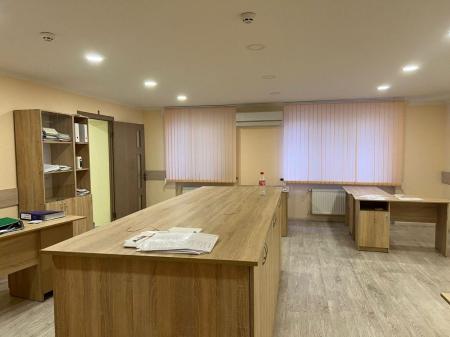 Продам 5-кімнатну квартиру