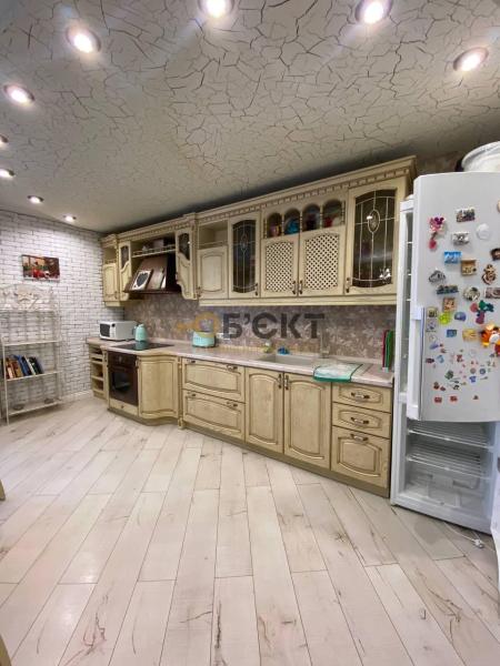 Продам 3-кімнатну квартиру, ЖК «Сонячний квартал»