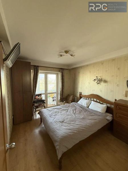 Продам 3-кімнатну квартиру