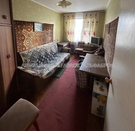 Продам 3-кімнатну квартиру