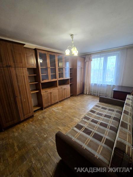 Продам 2-комнатную квартиру