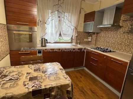 Продам 2-кімнатну квартиру