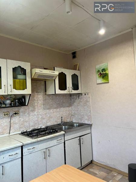 Продам 2-кімнатну квартиру