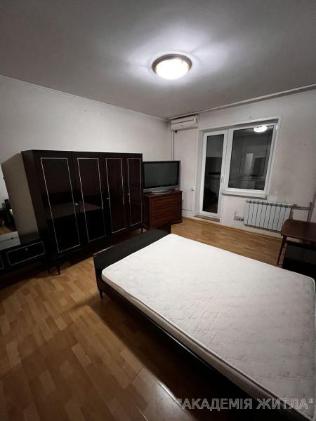 Сдам 3-комнатную квартиру