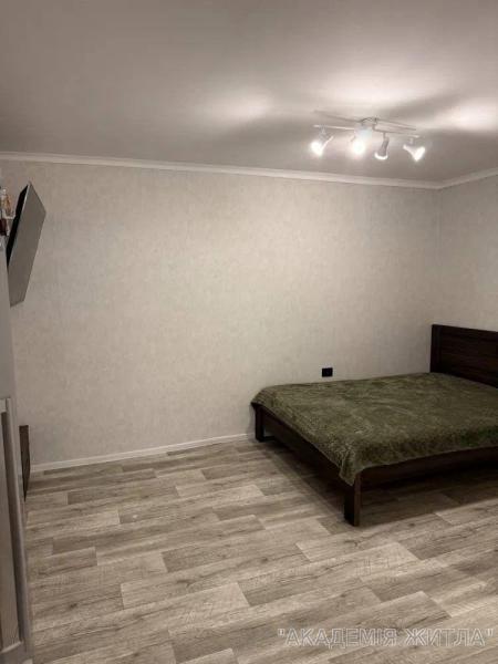 Продам 1-комнатную квартиру