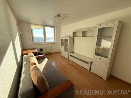 Продам 1-комнатную квартиру в новостройке