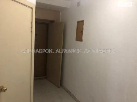 Продам 3-комнатную квартиру