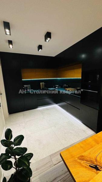 Продам 2-кімнатну квартиру, ЖК Зарічний