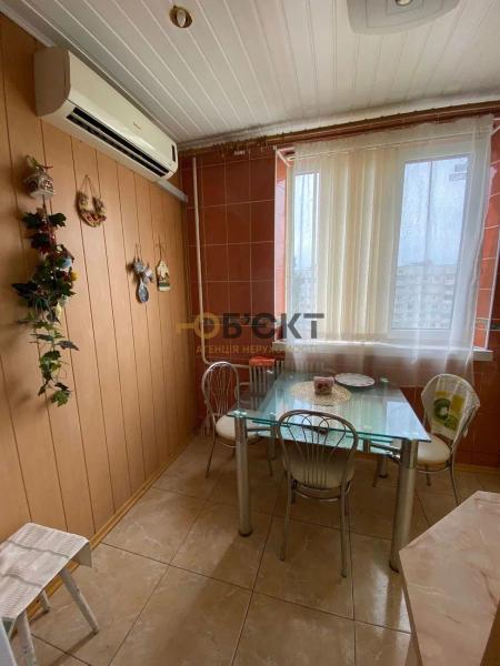 Продам 3-кімнатну квартиру