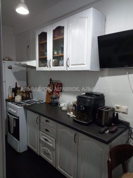 Продам 2-кімнатну квартиру