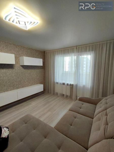 Продам 2-кімнатну квартиру, ЖК Ревуцький