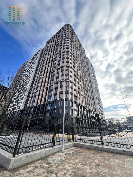 Продам 3-кімнатну квартиру, ЖК «Modern»