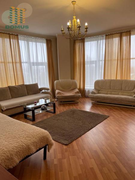 Продам 3-кімнатну квартиру