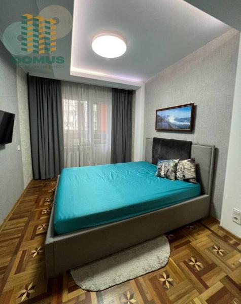 Продам 3-кімнатну квартиру