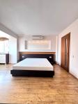 Продам 3-комнатную квартиру, 114 м², капитальный ремонт