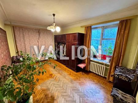 Продам 3-кімнатну квартиру