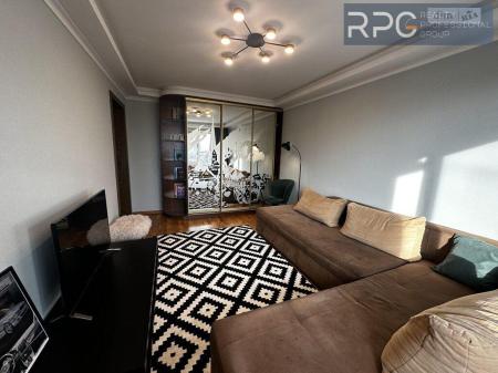 Продам 2-кімнатну квартиру