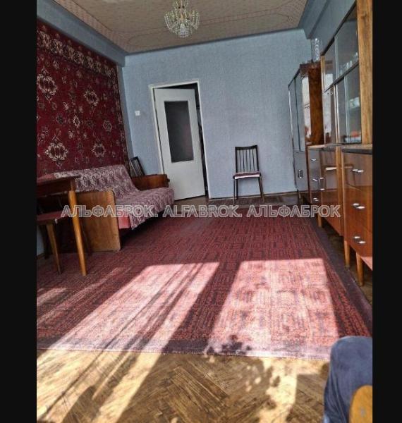 Продам 2-кімнатну квартиру