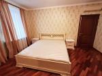 Сдам 4-комнатную квартиру, 121.40 м², косметический ремонт