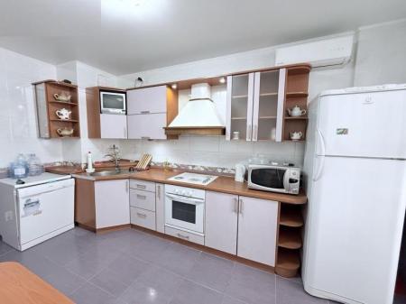 Продам 2-комнатную квартиру