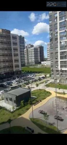 Продам 2-кімнатну квартиру в новобудові, ЖК Варшавський мікрорайон