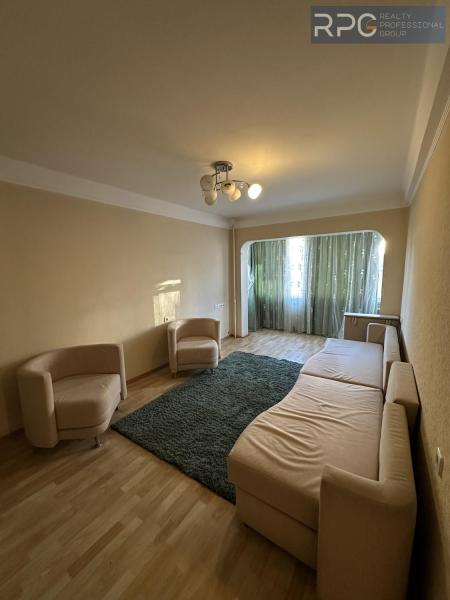 Продам 2-кімнатну квартиру