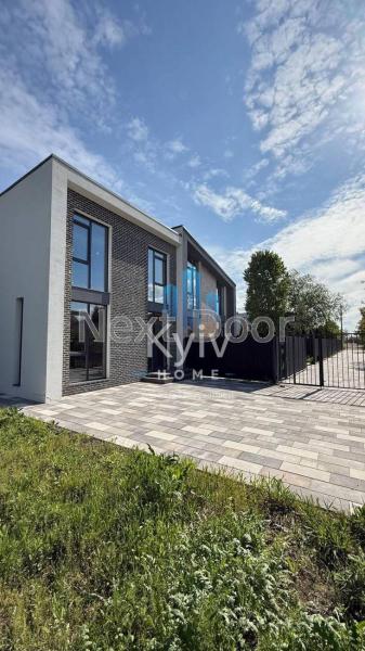 Продам 2-поверховий будинок