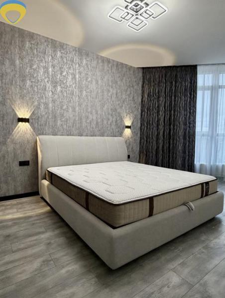 Продам 2-кімнатну квартиру в новобудові