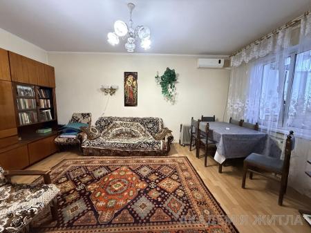 Продам 3-комнатную квартиру