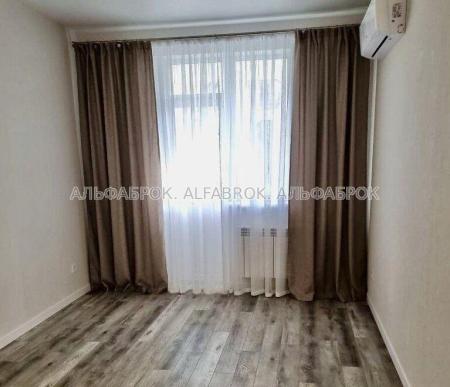 Продам 2-комнатную квартиру