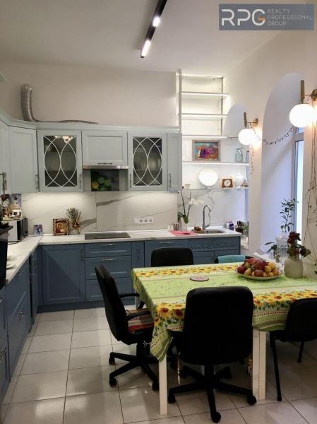 Продам 3-кімнатну квартиру