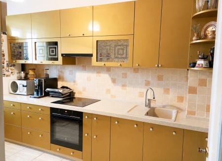 Продам 3-комнатную квартиру