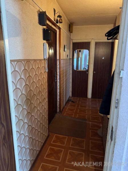 Продам 3-комнатную квартиру
