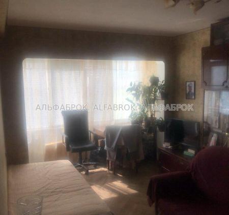 Продам 2-комнатную квартиру