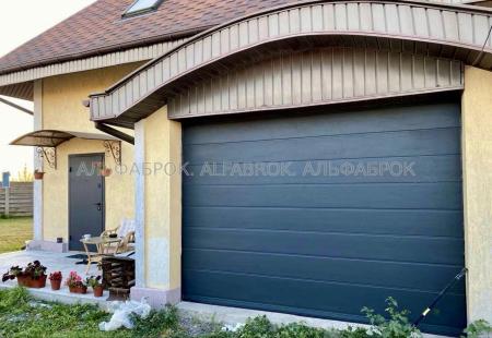 Продам 2-этажный дом