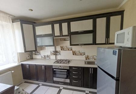 Продам 2-кімнатну квартиру