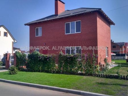 Продам 2-поверховий будинок
