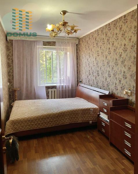 Продам 3-кімнатну квартиру