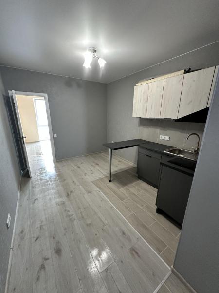 Продам 1-кімнатну квартиру в новобудові, ЖК&nbsp;«Золоті&nbsp;Стовпи»