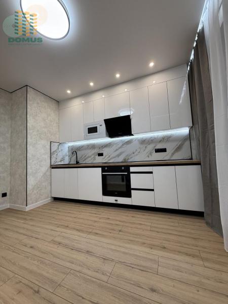 Продам 2-кімнатну квартиру, ЖК «53 Перлина»