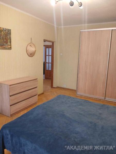 Сдам 3-комнатную квартиру