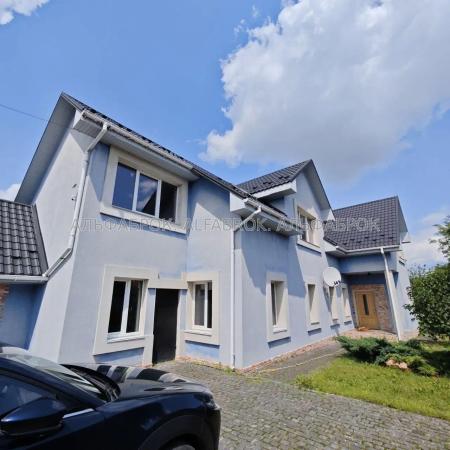 Продам 2-этажный дом